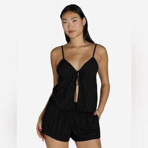 Women’s No Boundaries Woven Cami and Shorts Sleepwear Set (Size M)